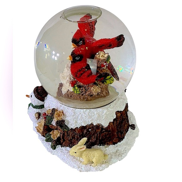 Cracker Barrel Vintage Musical Snow Globe White Christmas Song Cardinal Red Bird - Picture 11 of 16